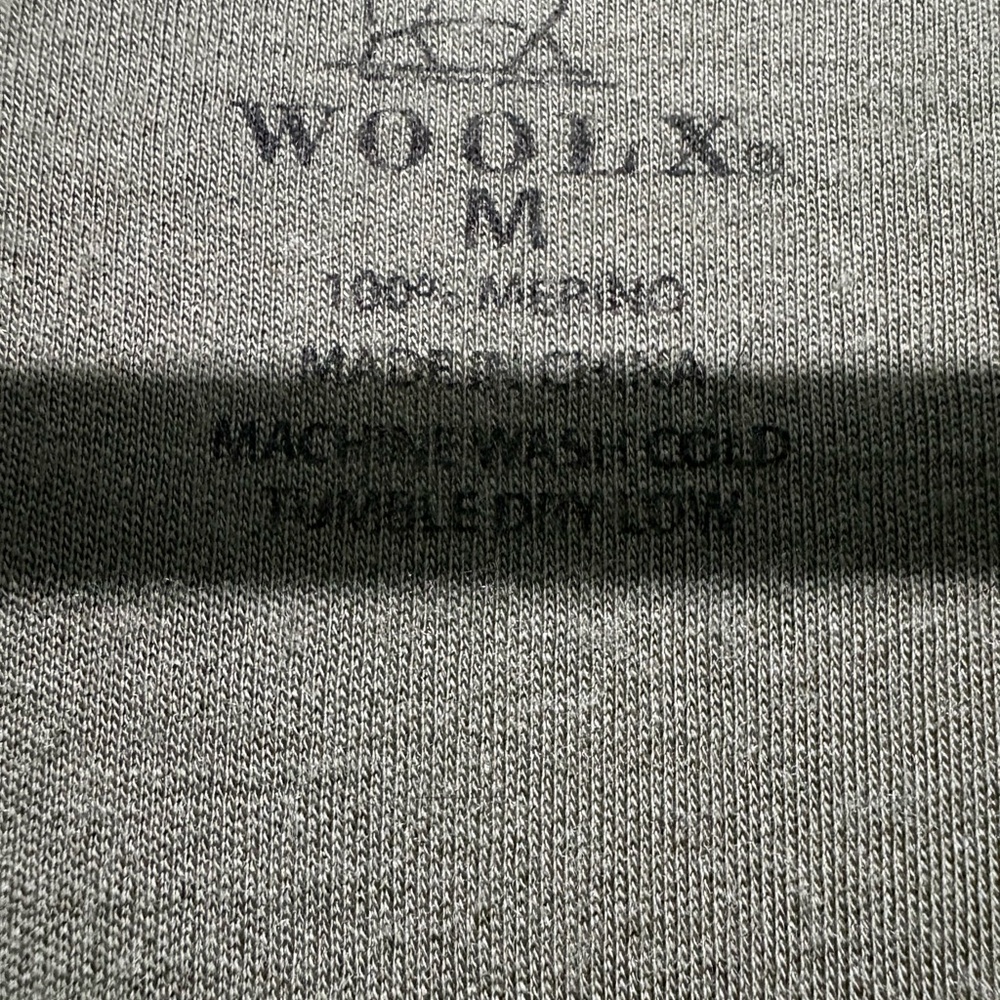 Woolx Eva Olive Green Long sleeve V-neck Tunic Top - Picture 2 of 6